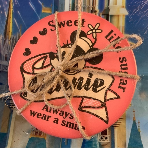 Disney Minnie Mouse Ceramic Coaster Set - Picture 2 of 8